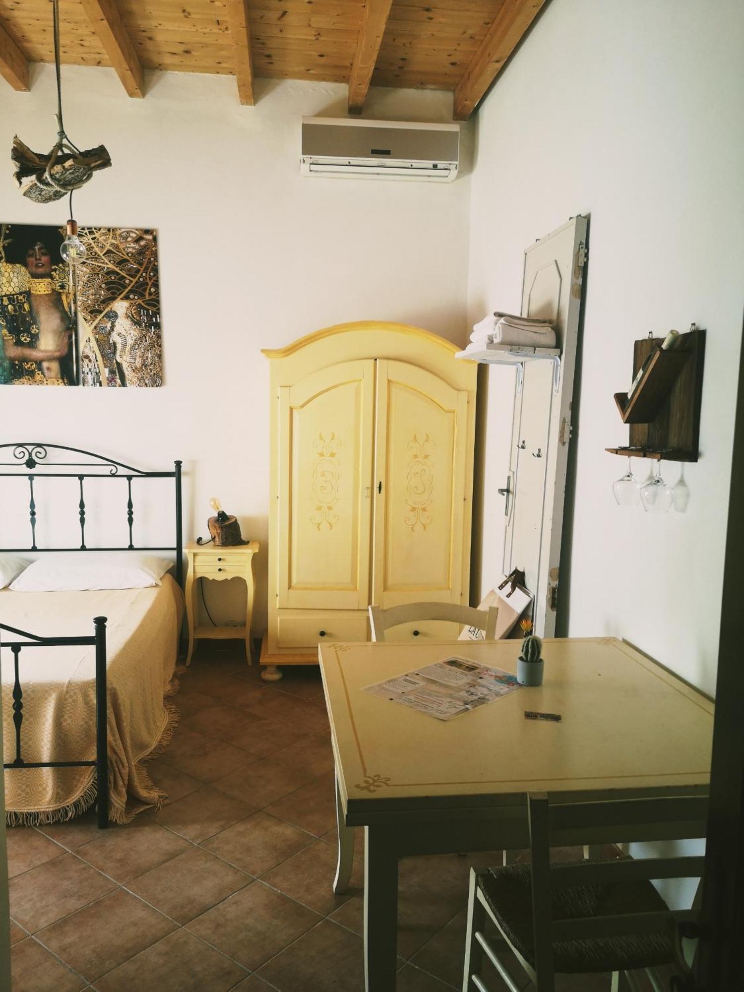 B&B Tobia'S House Giuggianello エクステリア 写真